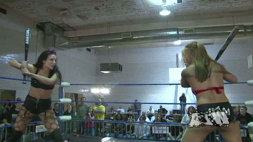 Allysin Kay vs. Mia Yim