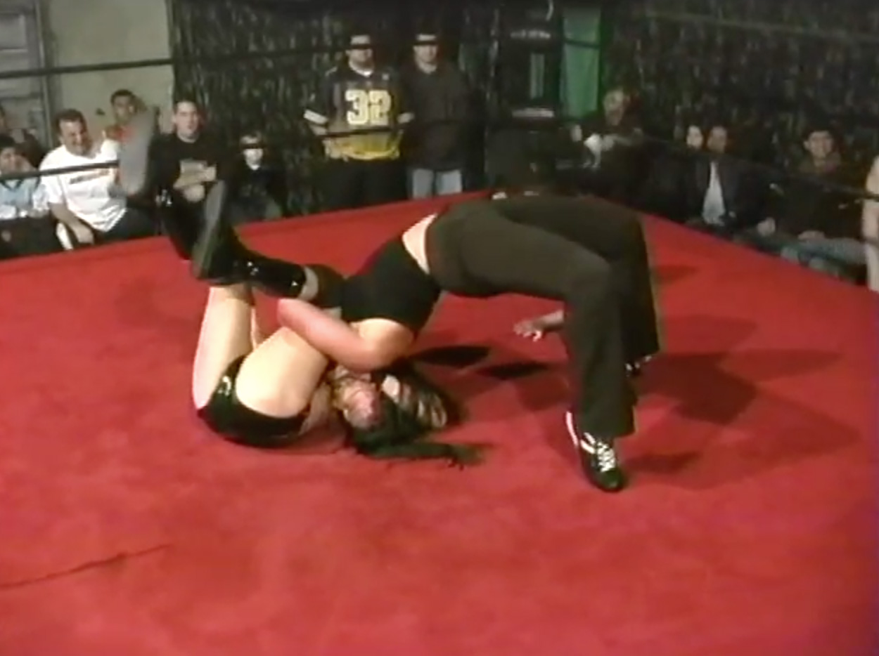 JJ Perez & James Choi vs. Cheerleader Melissa & Jardi Frantz