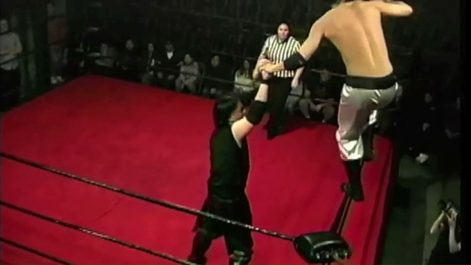 Jardi Frantz vs. Dana Lee