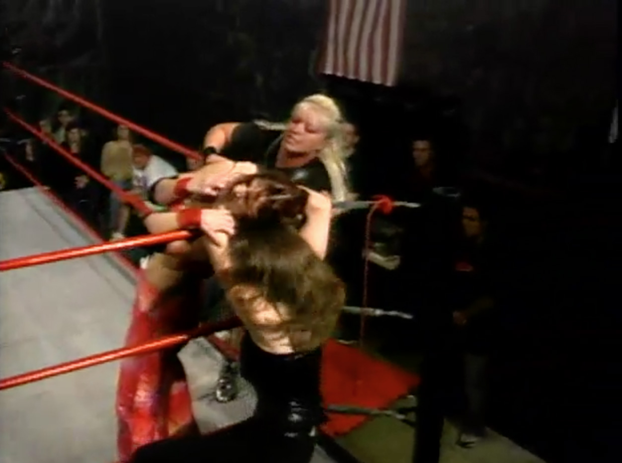 Hailey Hatred & Breeze vs. Cheerleader Melissa & Tiffany