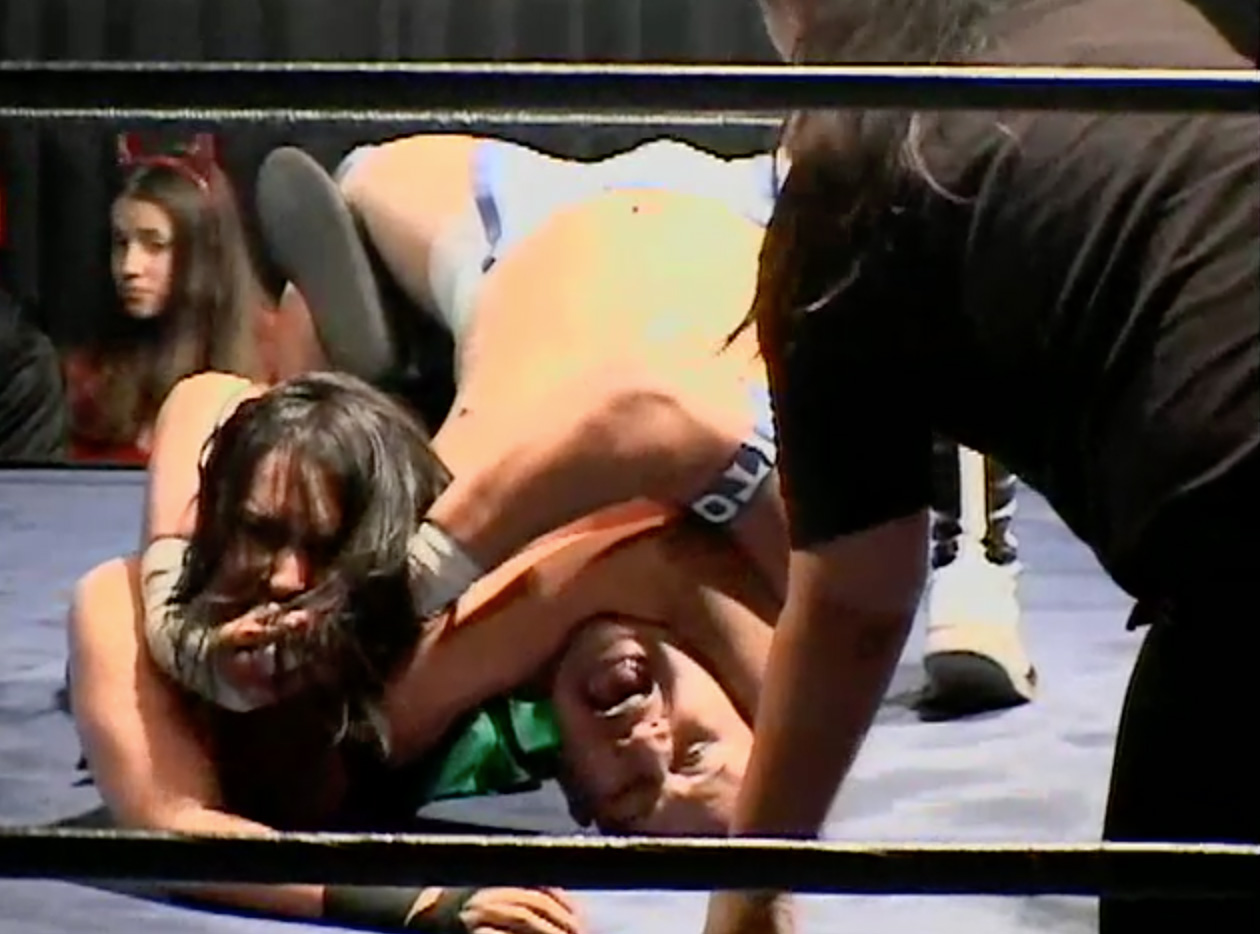 Cheerleader Melissa vs. Tito Aquino