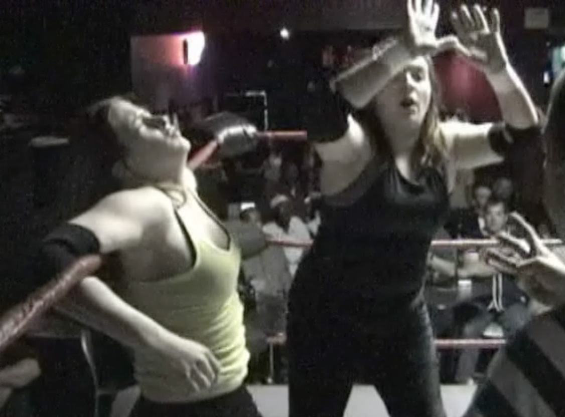 Missy Sampson vs. Liz Savage