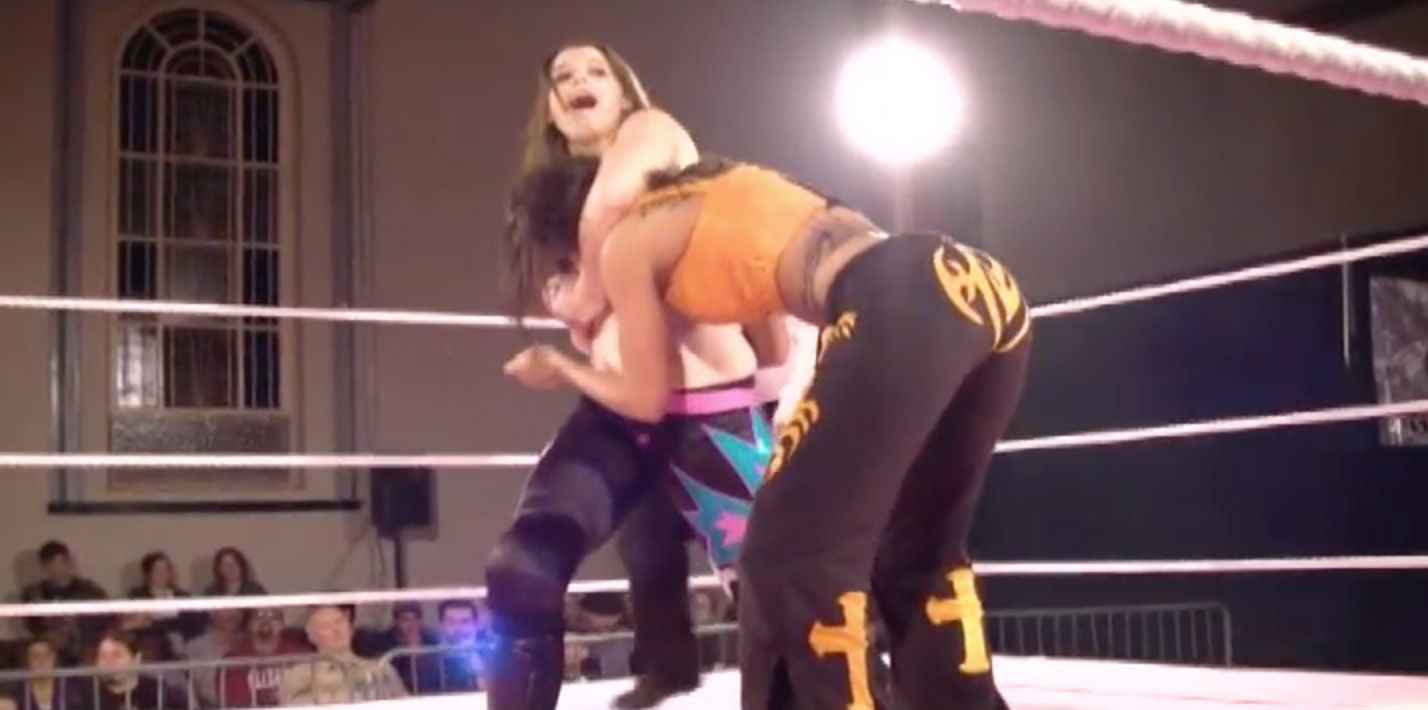 Nicole Matthews vs. Mercedes Martinez