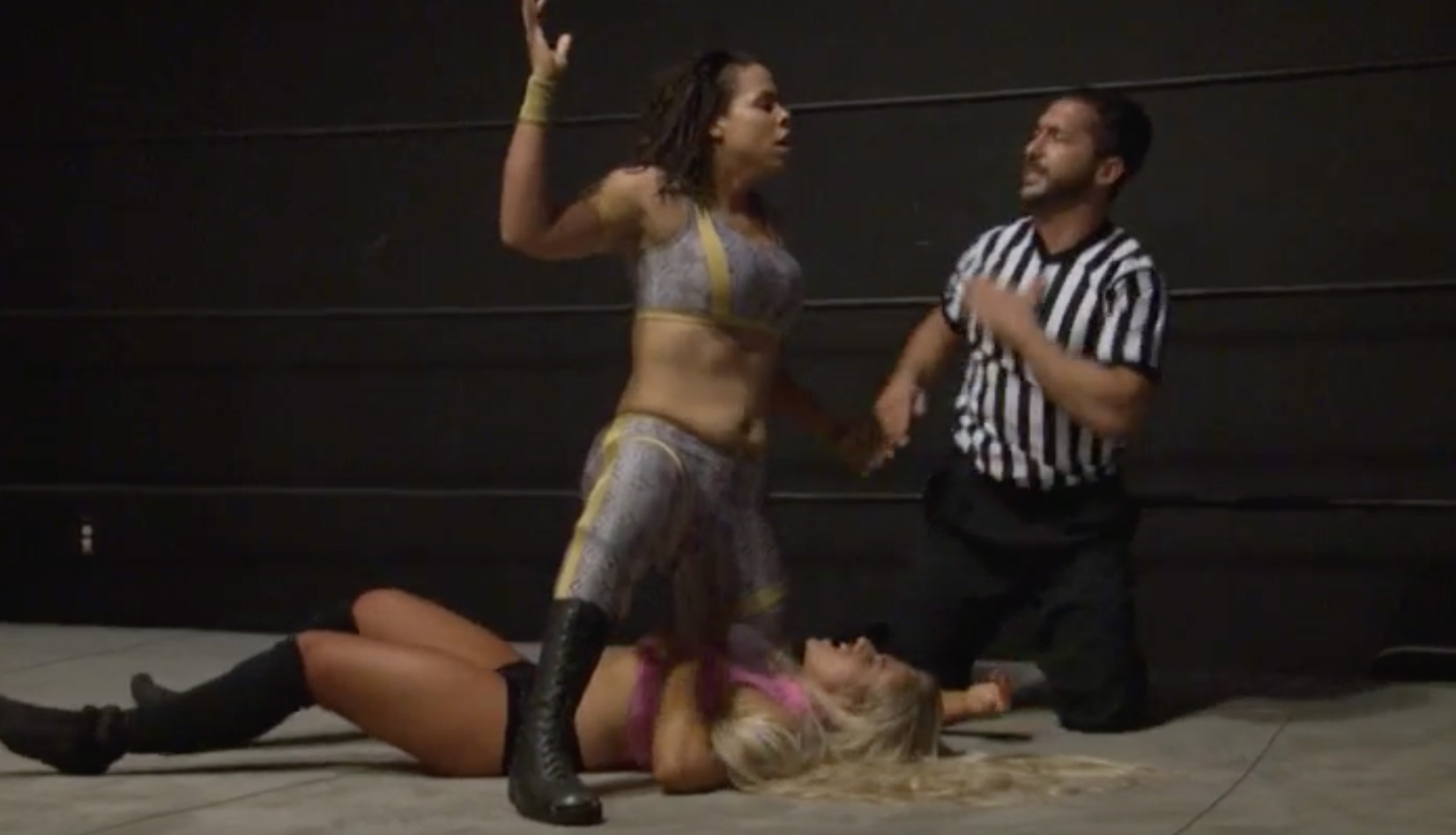 Savannah Evans vs. Cali Young