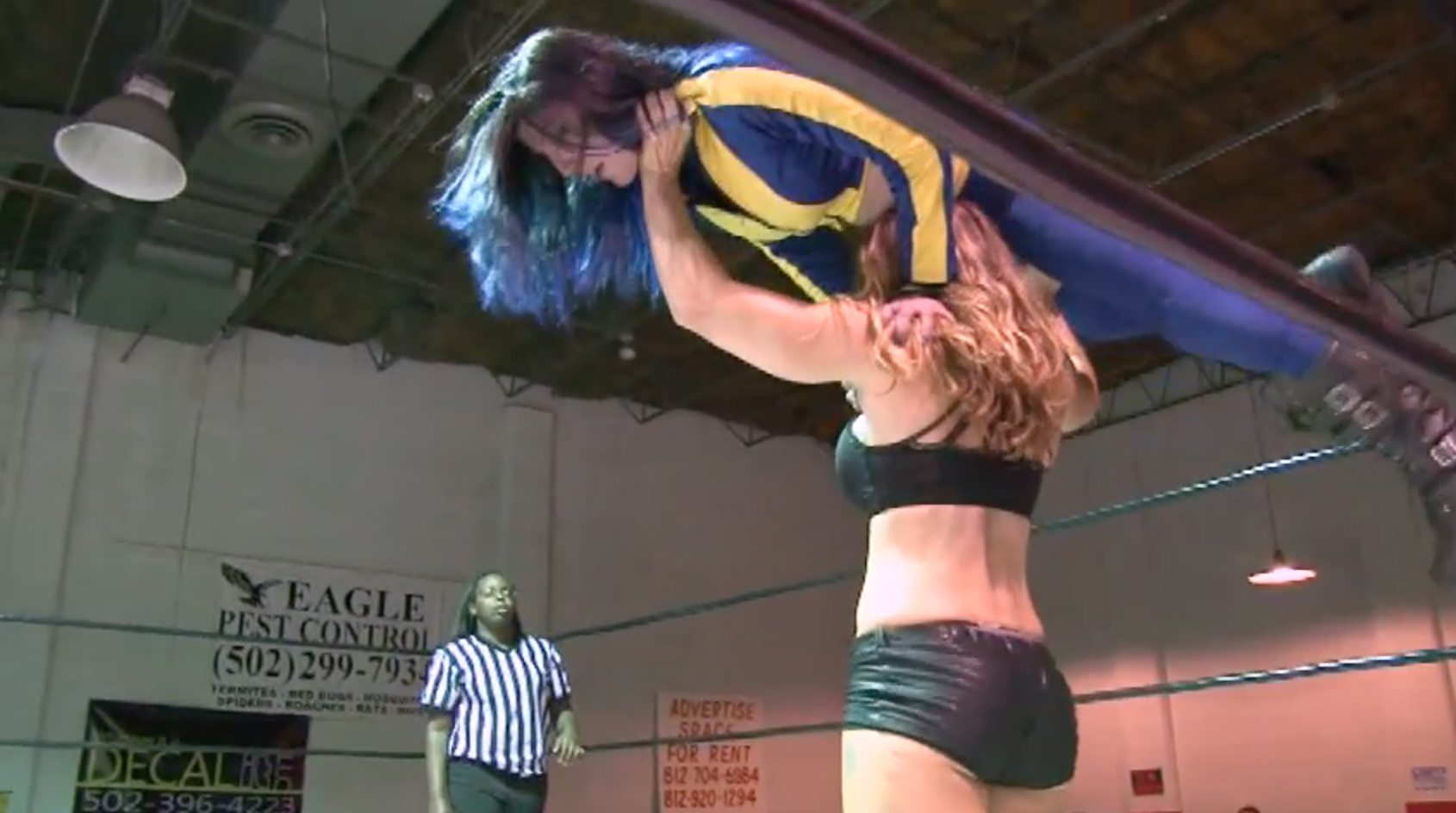 Leva Bates vs. D'Arcy Dixon