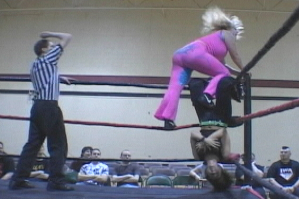 Daffney vs. Rachel Summerlyn