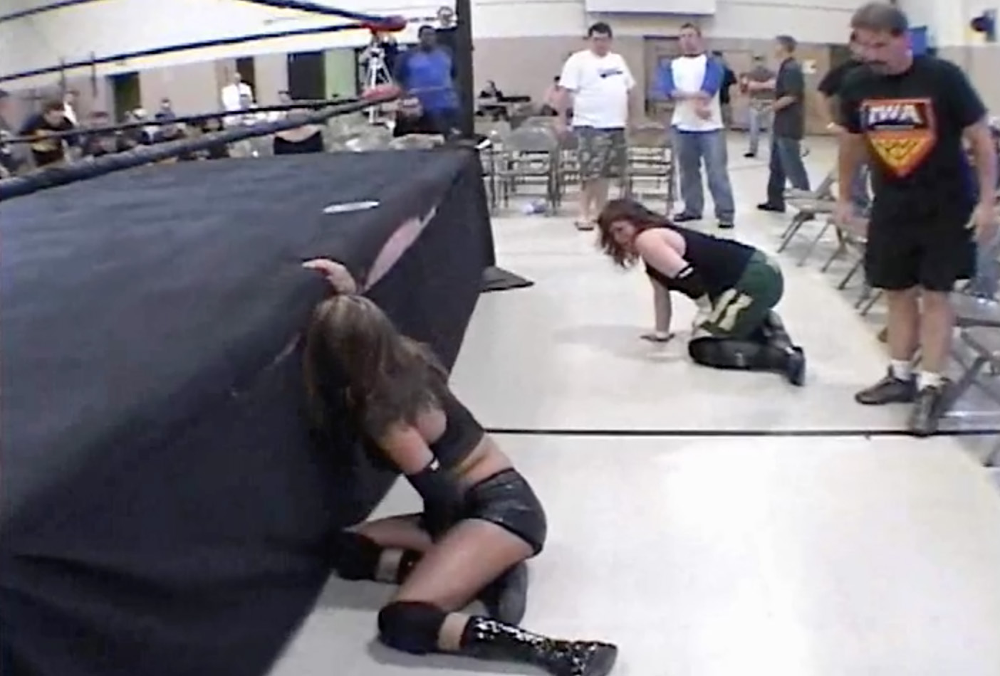 Rain vs. Mickie Knuckles