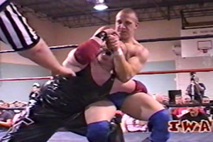 Arik Cannon vs. Daniel Bryan