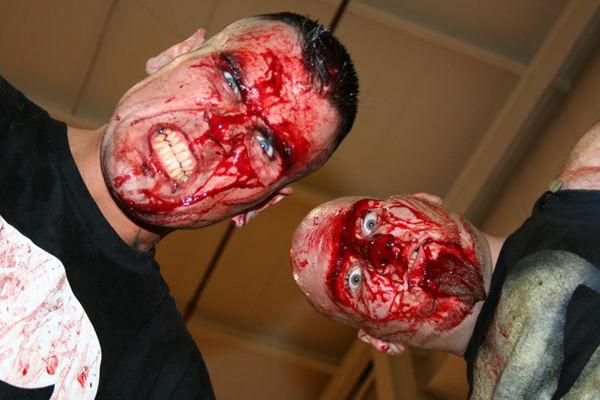 Deranged and Brain Damage vs. Insane Lane and Ian Rotten