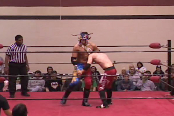 Trik Davis vs. Egotistico Fantastico