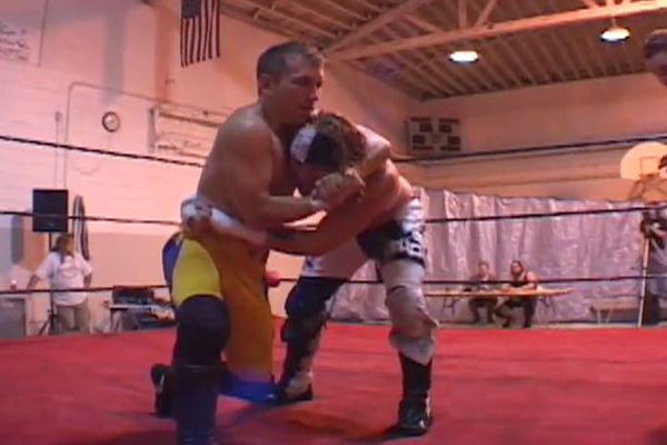 Ryan Phoenix vs. Dingo