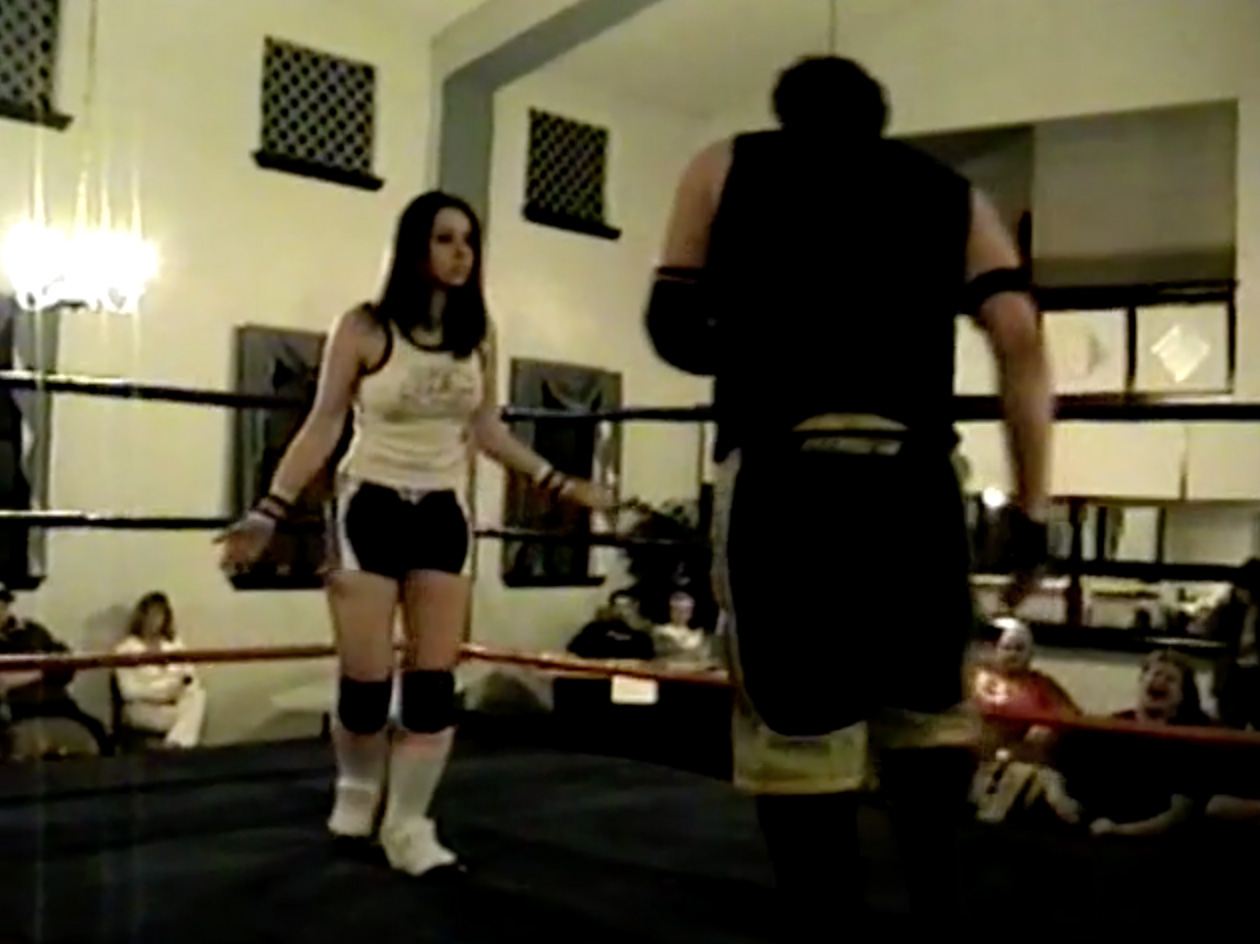 Alexa Thatcher vs. Corvis Fear
