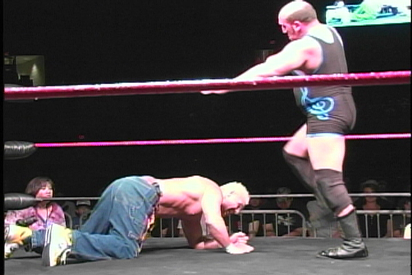 Scotty Too Hottie vs. Nicky Benz