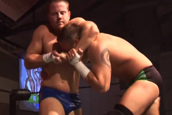 Bluey Bonza vs. Damian Slater