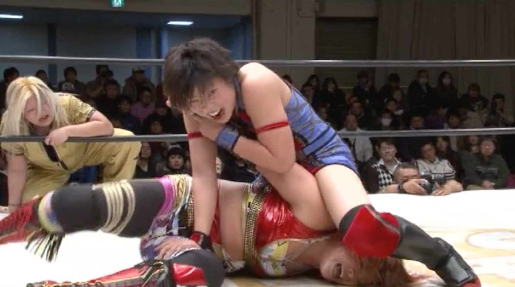 Meiko Satomura & Nanae Takahashi vs. Kagetsu & Yoshiko