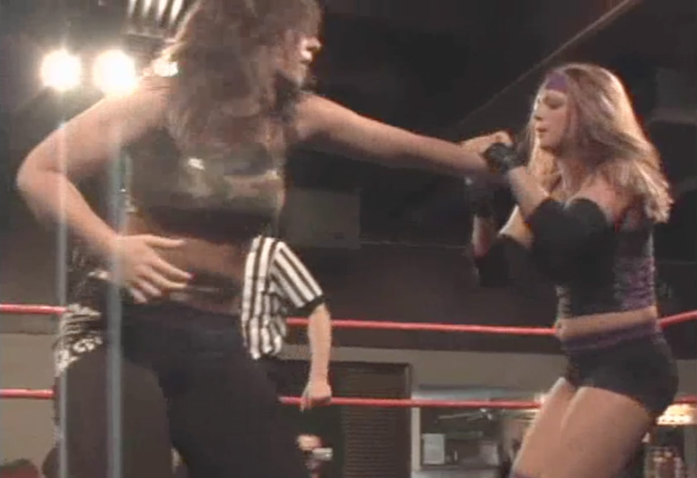 Rain vs. Sara Del Rey