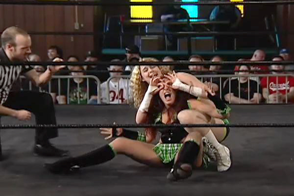 Veda Scott vs. Kellie Skater