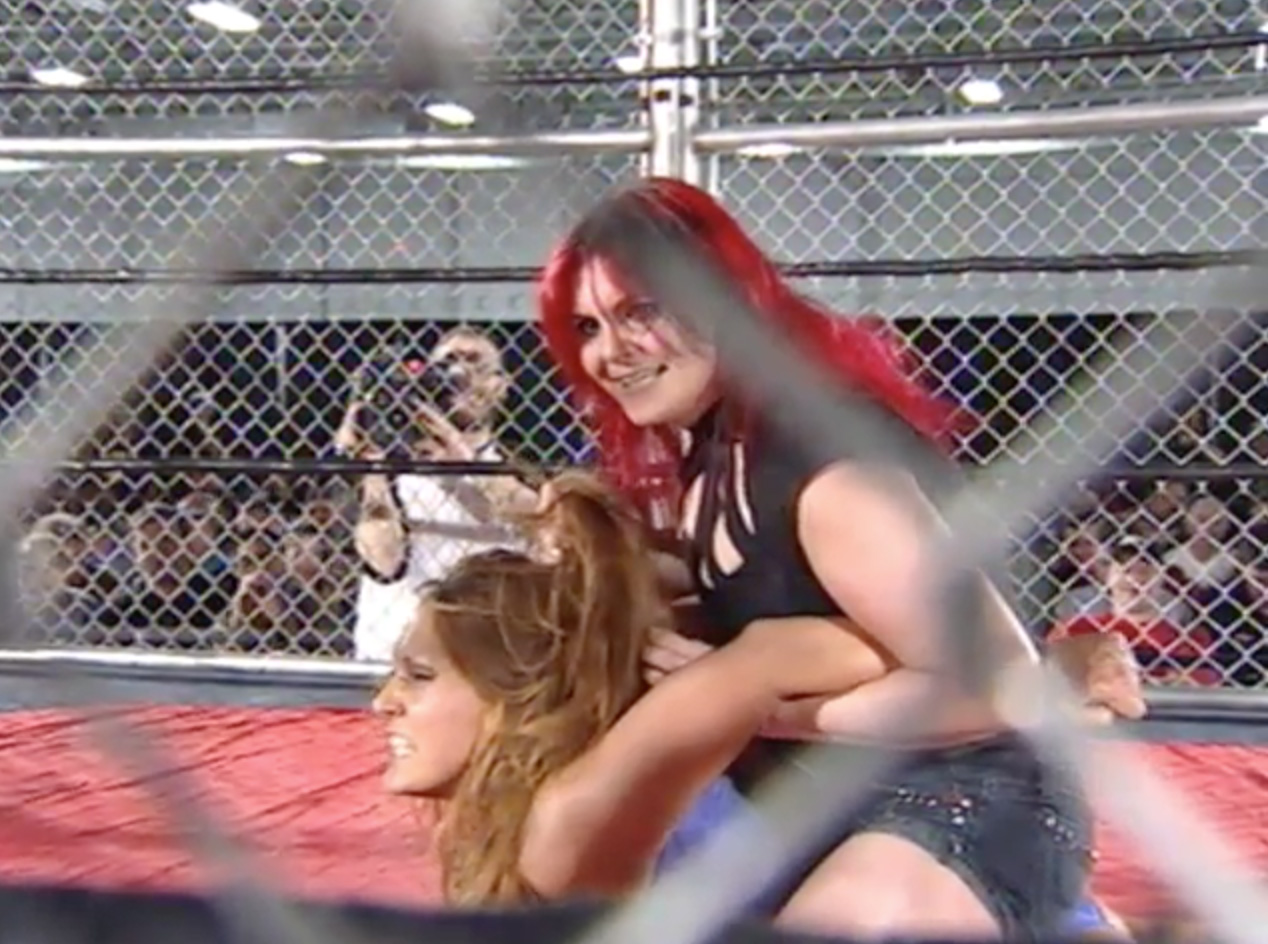 Saraya Knight vs. Cheerleader Melissa