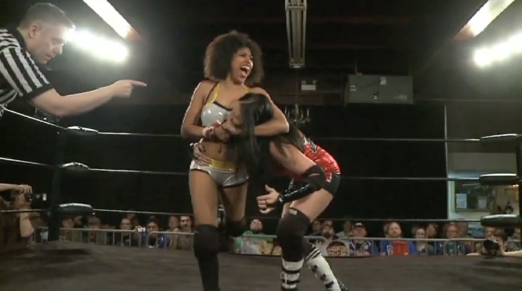 Courtney Rush vs. Marti Belle