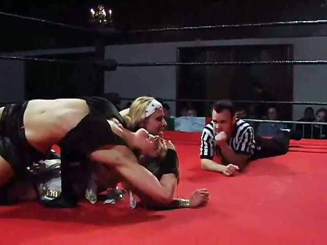 Rebecca Knox vs. Daizee Haze