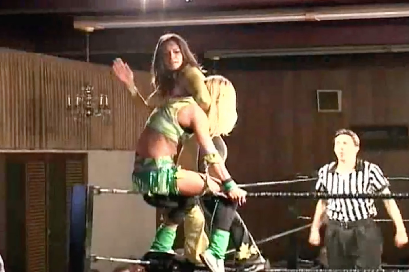 Sarah Stock vs. Daizee Haze
