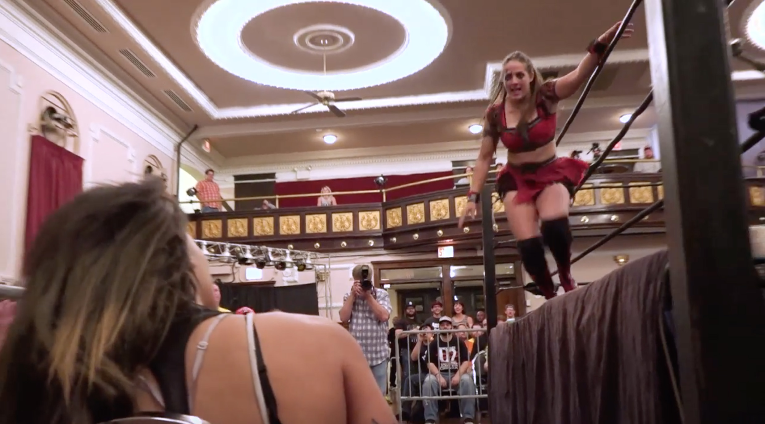 Crazy Mary Dobson vs. Nicole Savoy