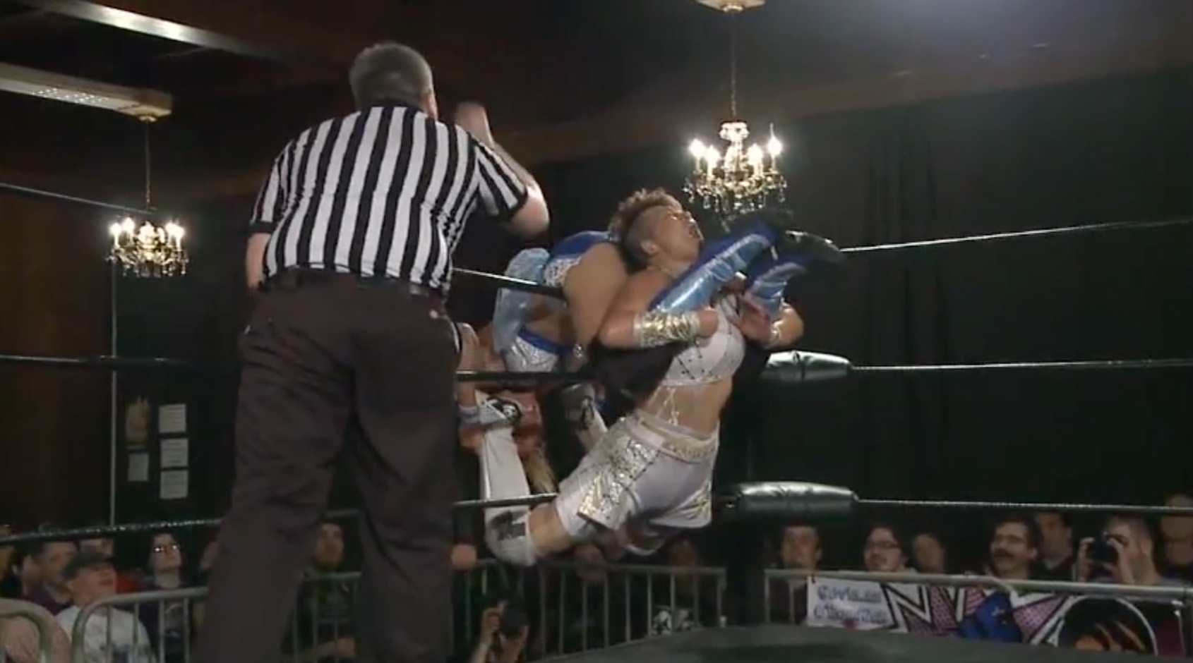 AKINO vs. Mia Yim
