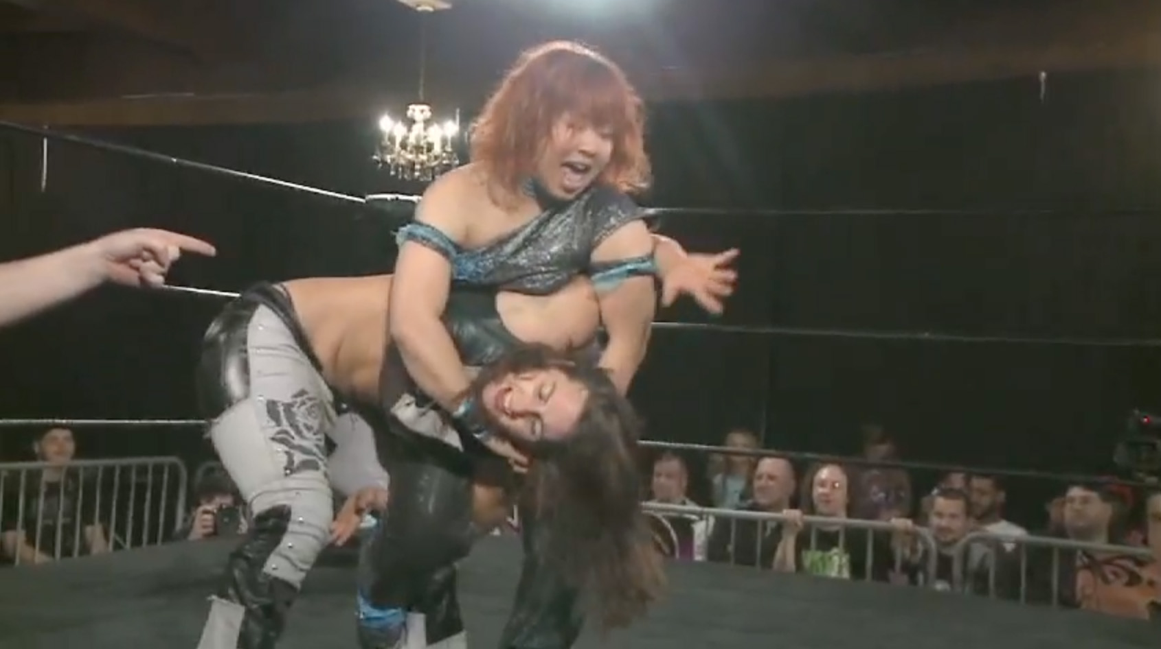 Nikki Storm vs. Kaori Yoneyama