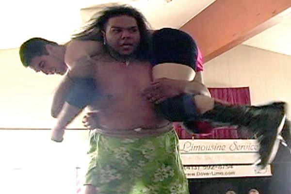 Makua vs. Zack Statik