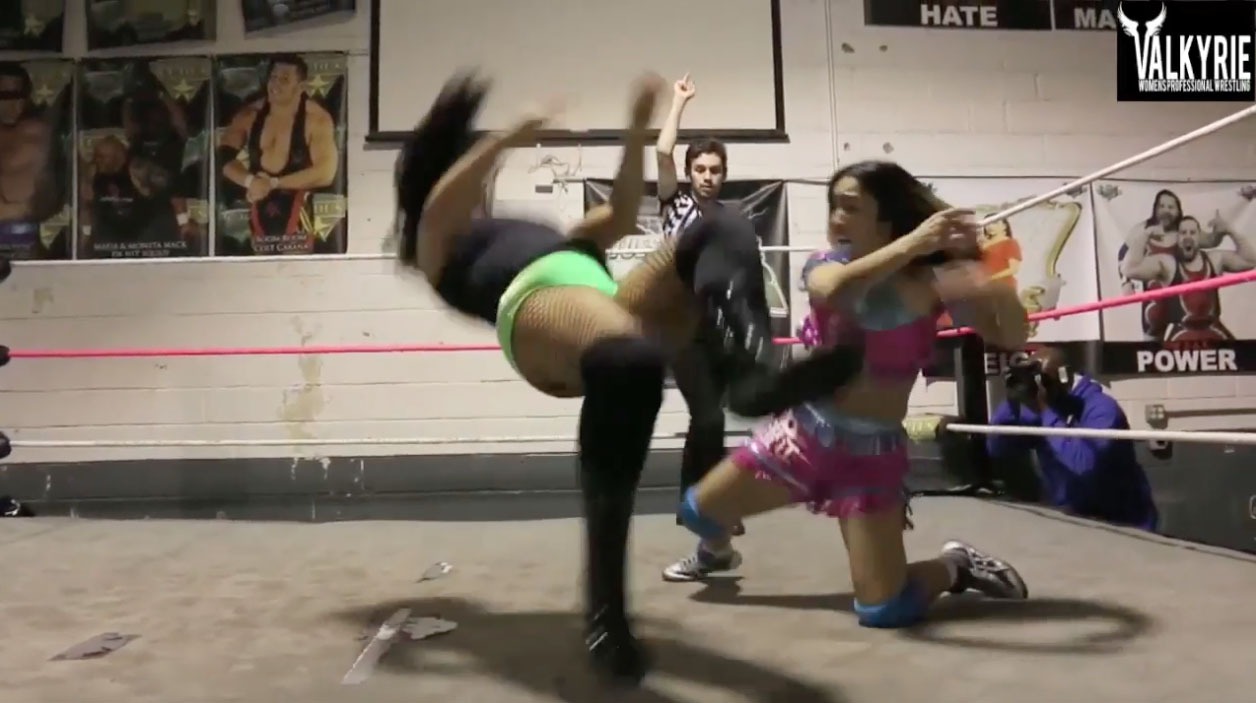 Kacee Carlisle vs. Sumie Sakai