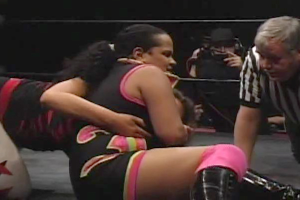 Amber & Lexxus vs. Jennifer Cruz & Monique