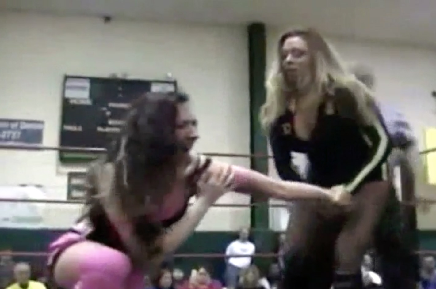 Angel Orsini vs. Kylie Pierce