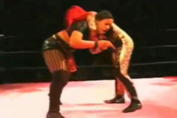 Sassy Stephie vs. Jessie Brooks 