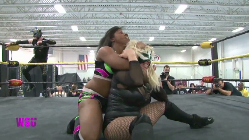 Athena & AR Fox vs. Ezavel Suena & Latin Dragon