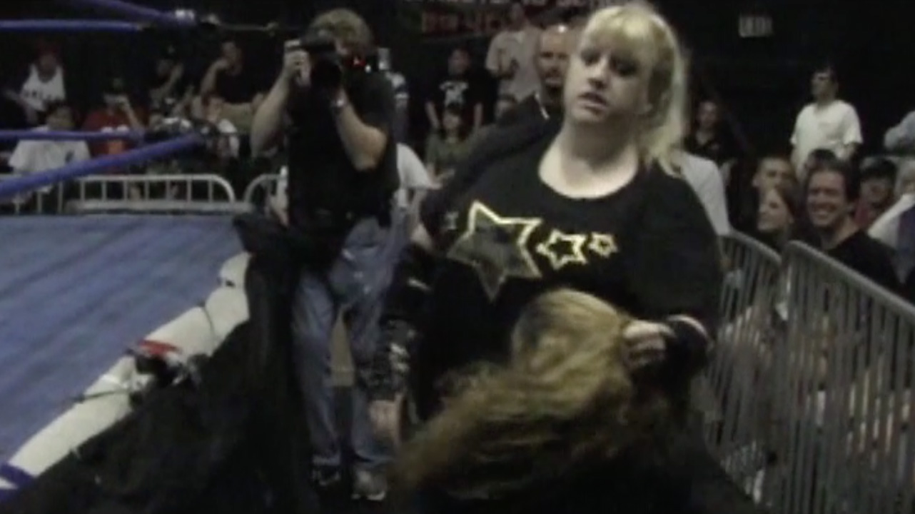 Angel Orsini vs. Amy Lee