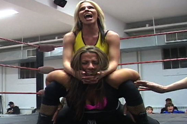 Brittney Savage vs. Alicia