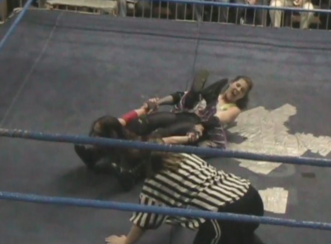 Cindy Rogers vs. Nikki Roxx