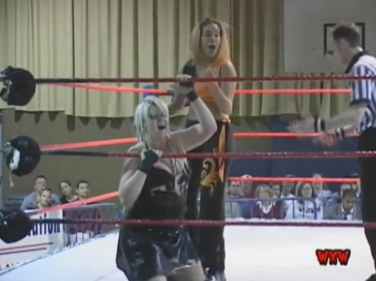 Mercedes Martinez vs. Hailey Hatred
