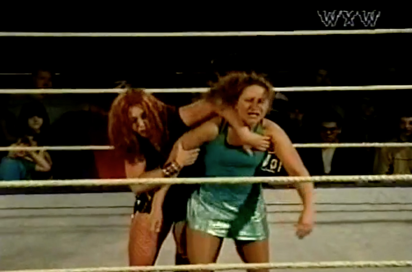 Jessica Dally vs. Katarina Heiss